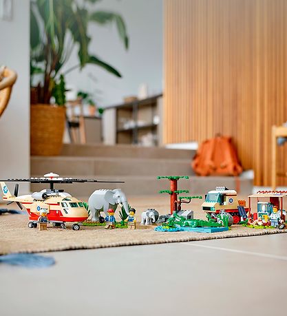 LEGO? City - Vildtredningsaktion 60302 - 525 Dele