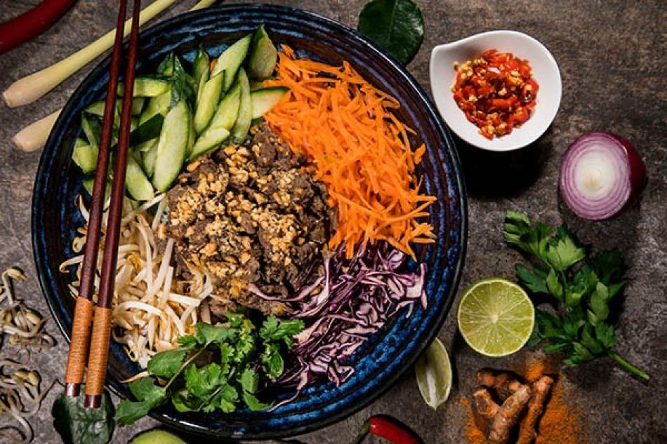 Bo Bun: rijstvermicelli met gesauteerd rundvlees