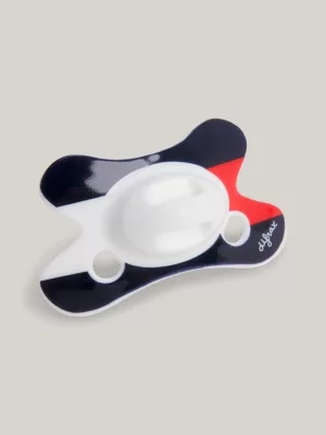 Conjunto de presente com 2 chupetas e prendedor
