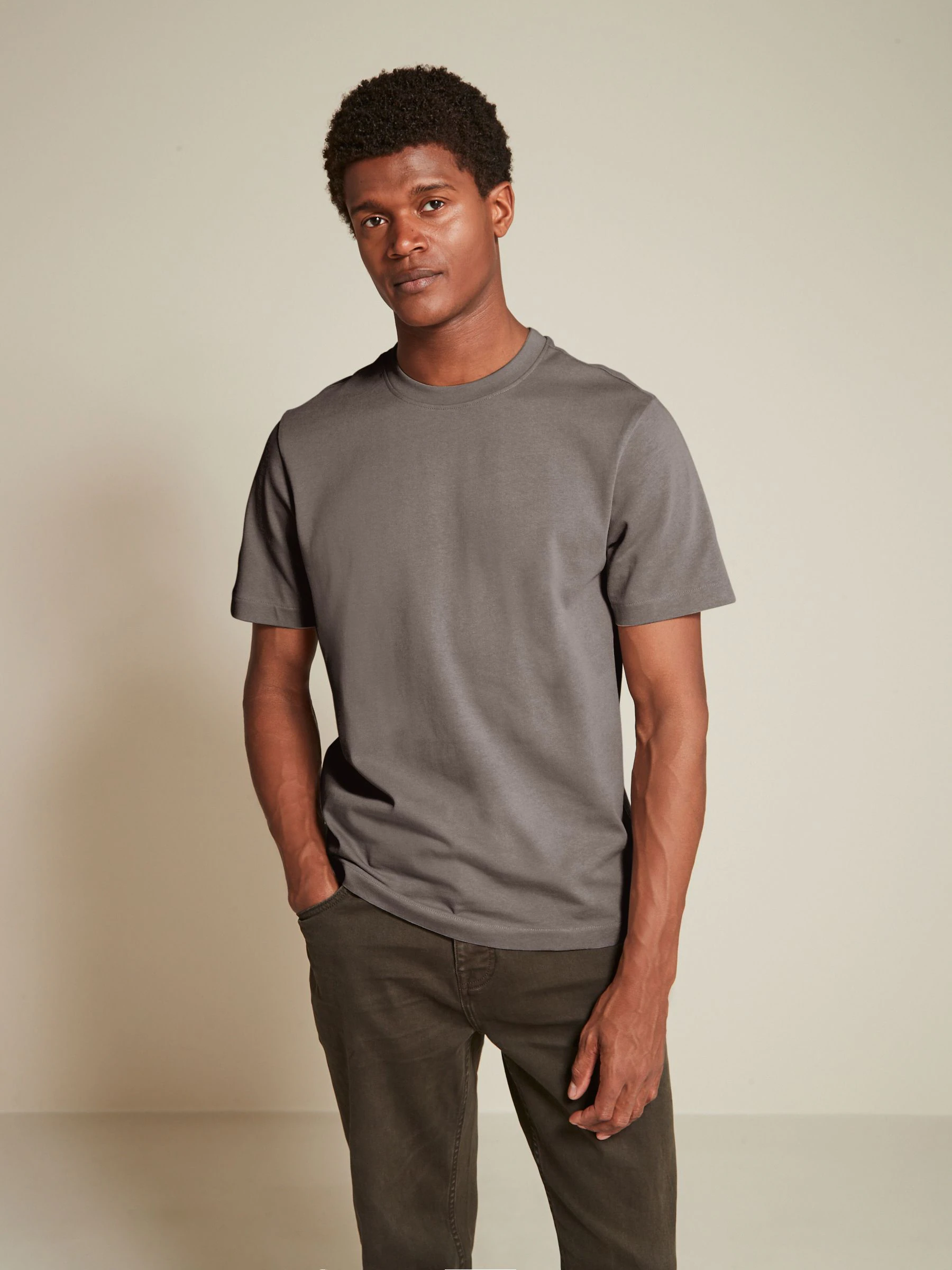 Zwart/Bruin/Licht Naturel - Relaxed fit - Verpakking van 3 T-shirts van zware stof