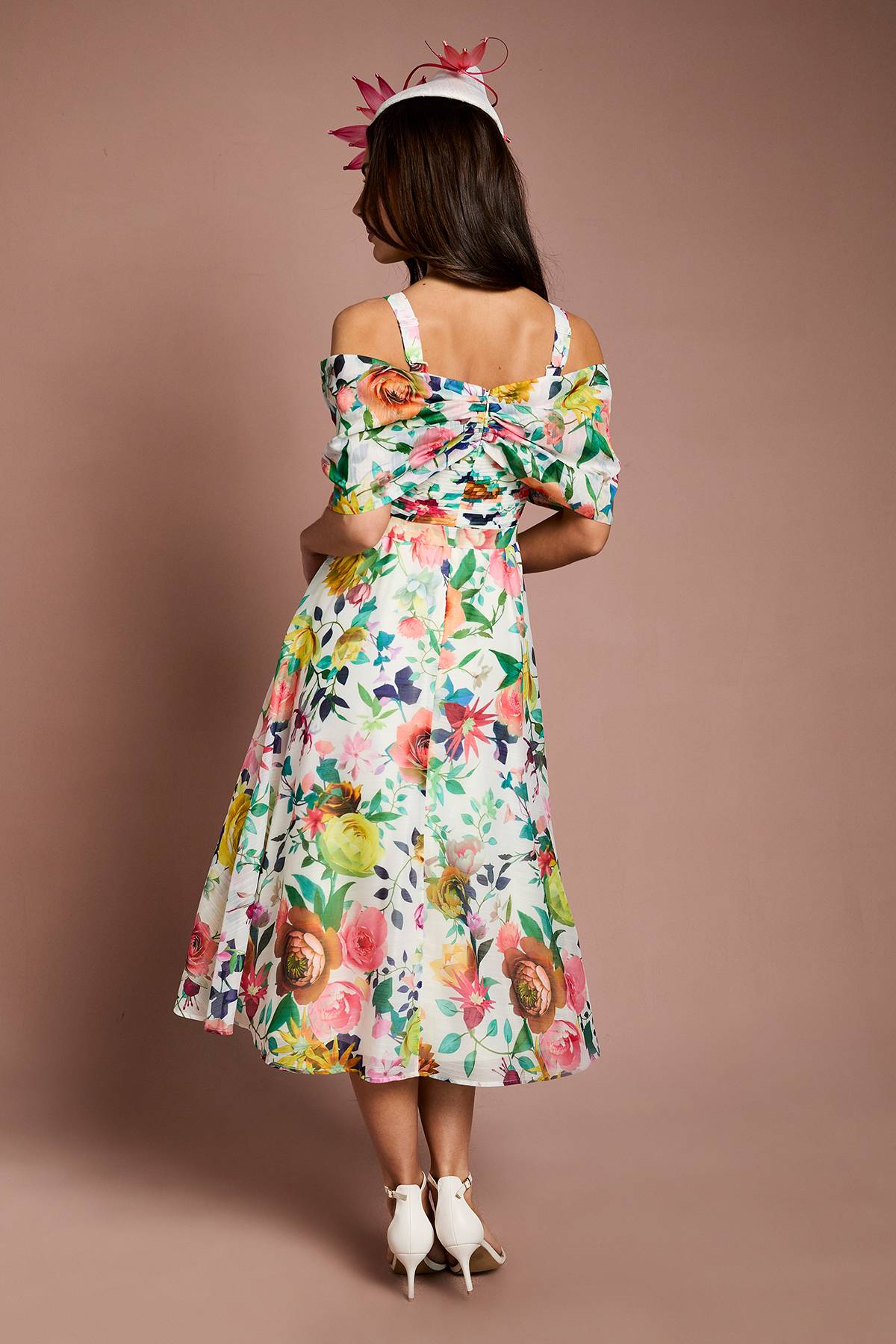 Coast Robe Midi Lisa Tan À Jupe Ample Et Col Bardot
