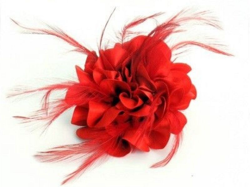 Bloemcorsage - Veertjes - Speld - Voor Kleding of Hoed