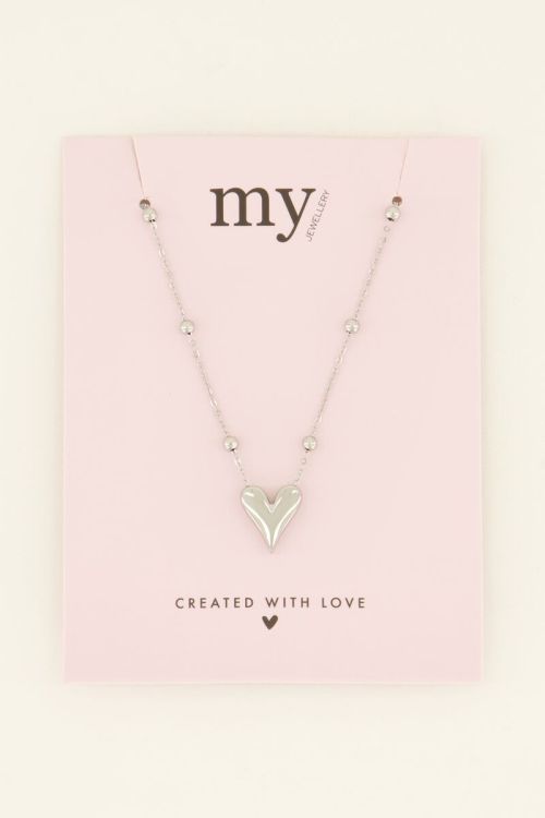 Middellange ketting met hartje