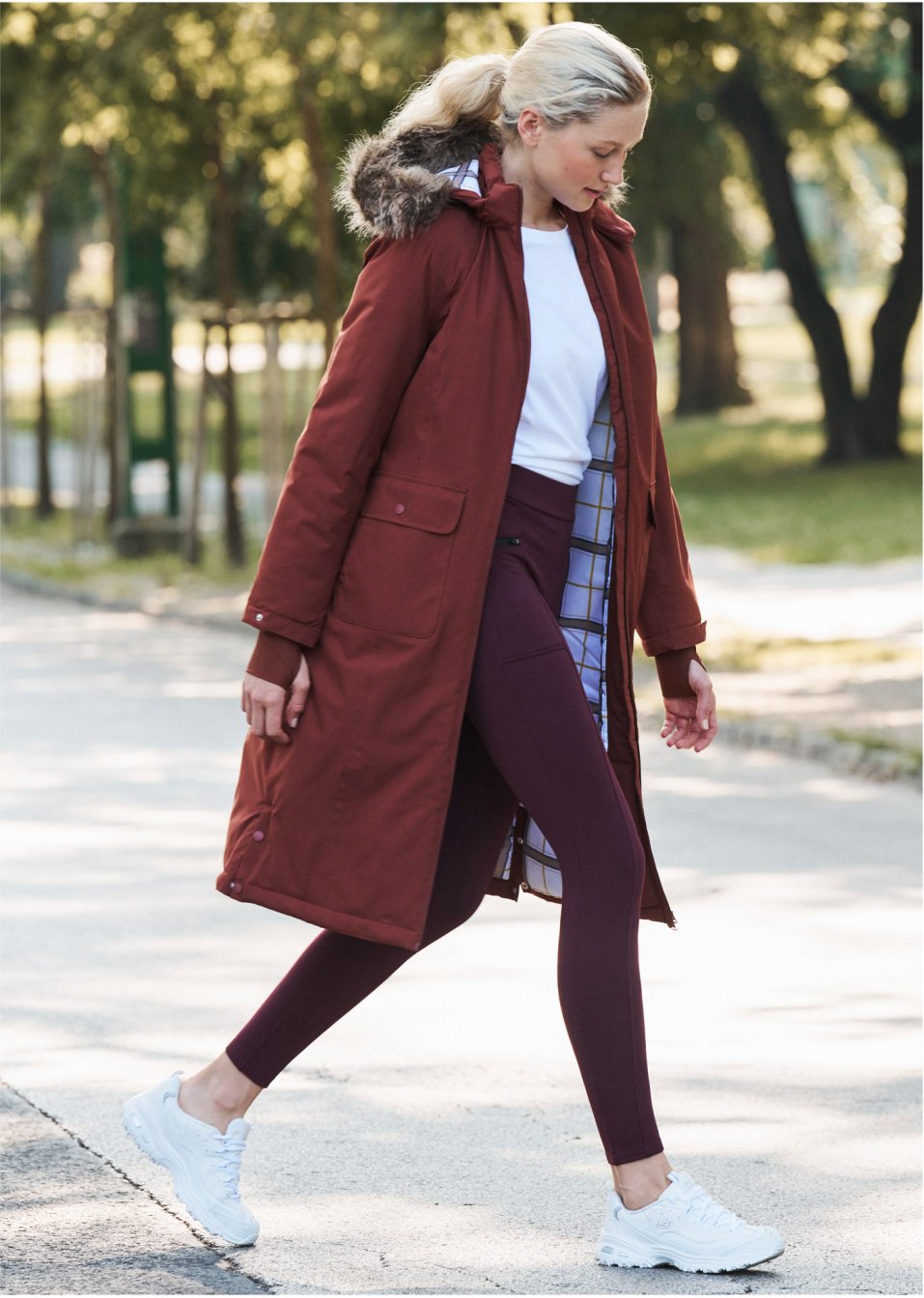 Manteau fonctionnel avec capuche et col synthétique amovible