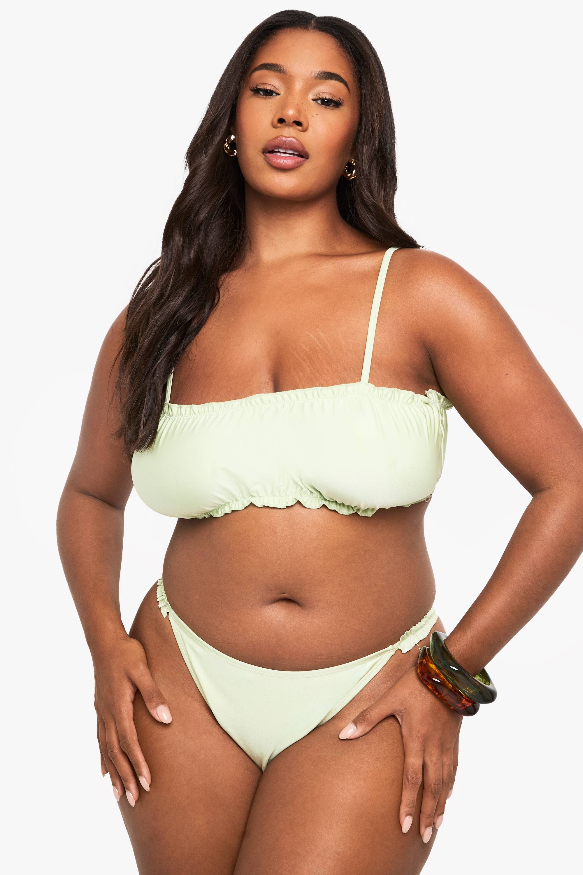 boohoo Ensemble bikini à volants Plus