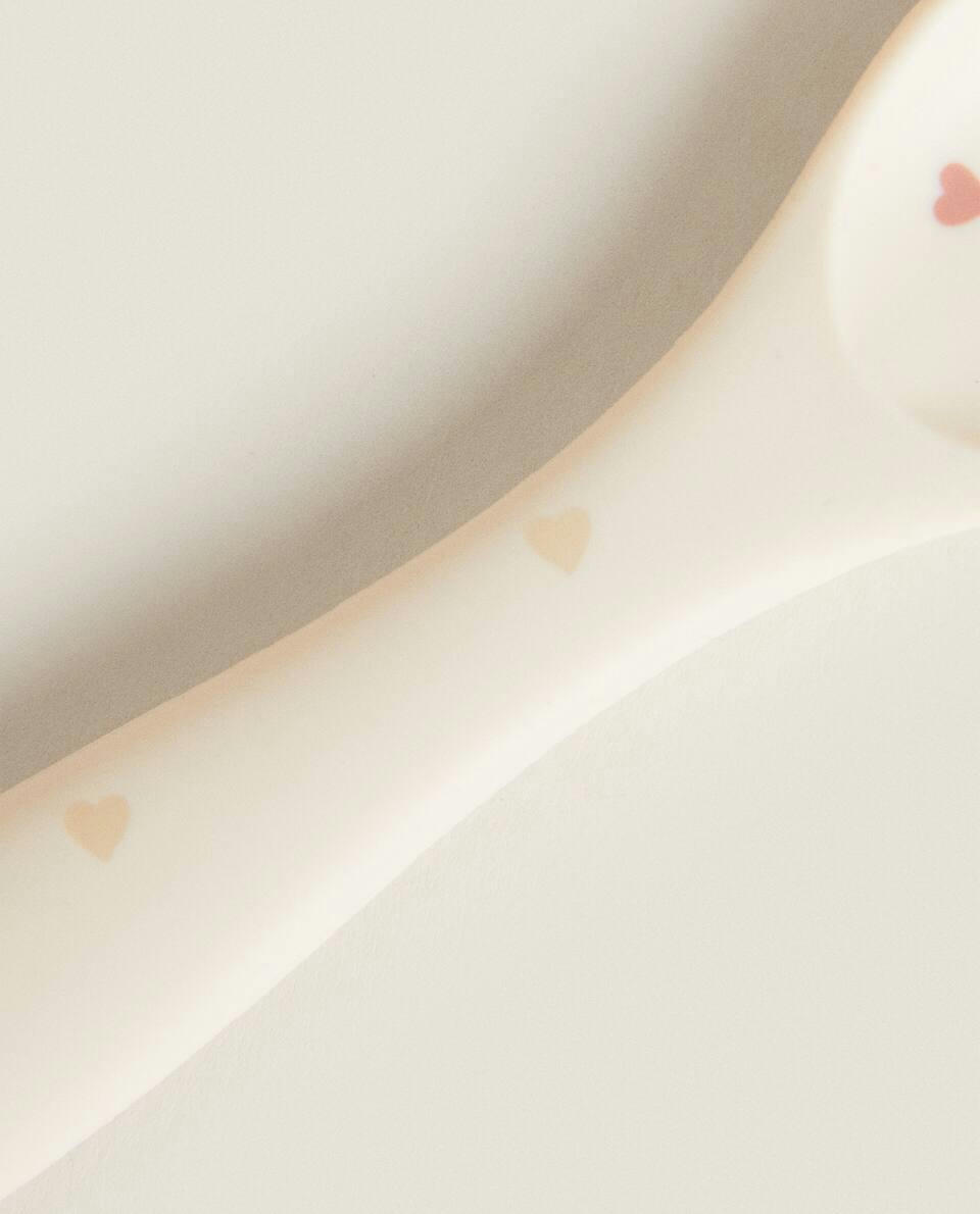 Colher de silicone com corações
