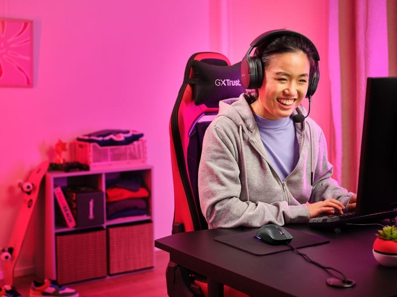 Trust Gaming-Maus GXT 925 Redex II Federleichte Gaming-Maus mit voll einstellbarer RGB-Beleuchtung