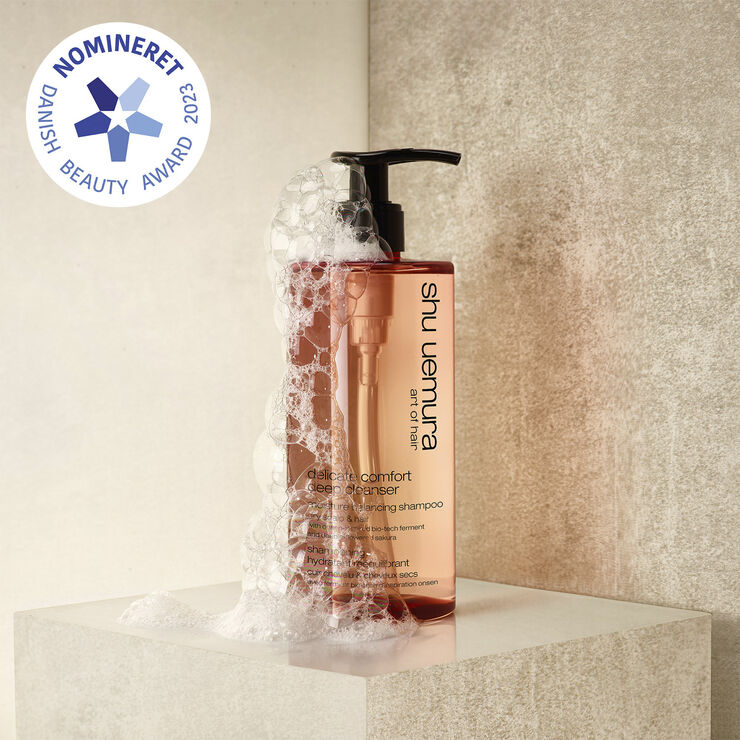 Shu Uemura Art of Hair Deep Cleanser Delicate Comfort Shampoo