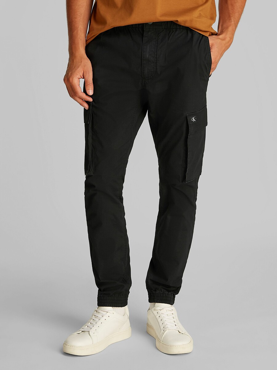 CALVIN KLEIN JEANS<br>Calça cargo skinny