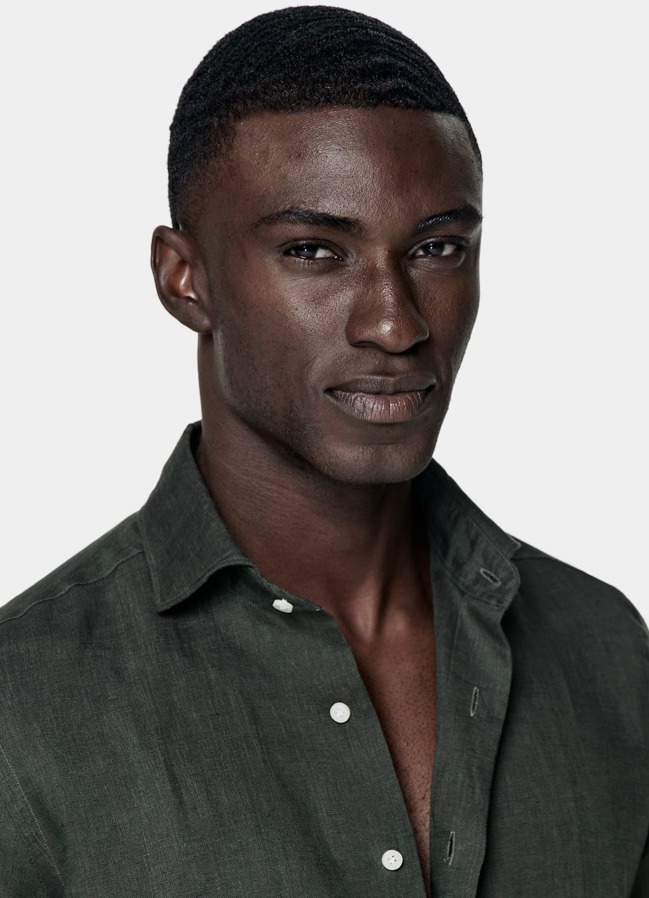 Chemise coupe ajustée vert foncé
