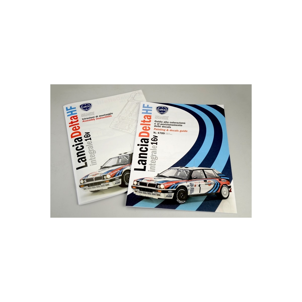 ITALERI 1:12 - Lancia Delta HF integrale 16v