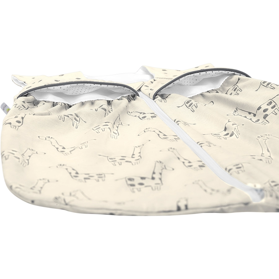 ODENWÄLDER Jersey-Schlafsack Anni light happy giraffe soft sand