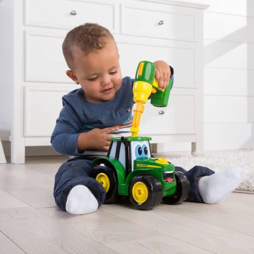 John Deere bouw een Johnny tractor