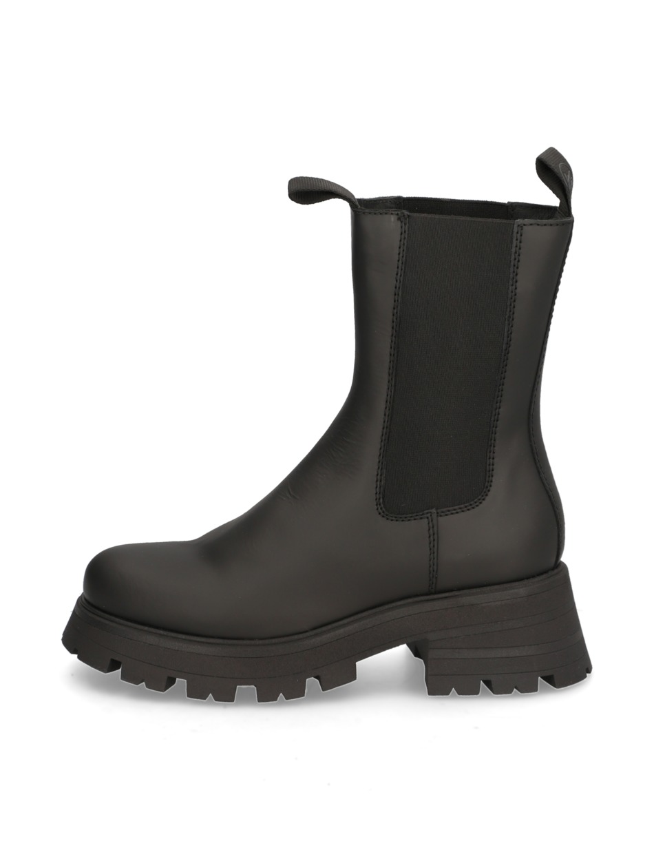 Chelsea Boot