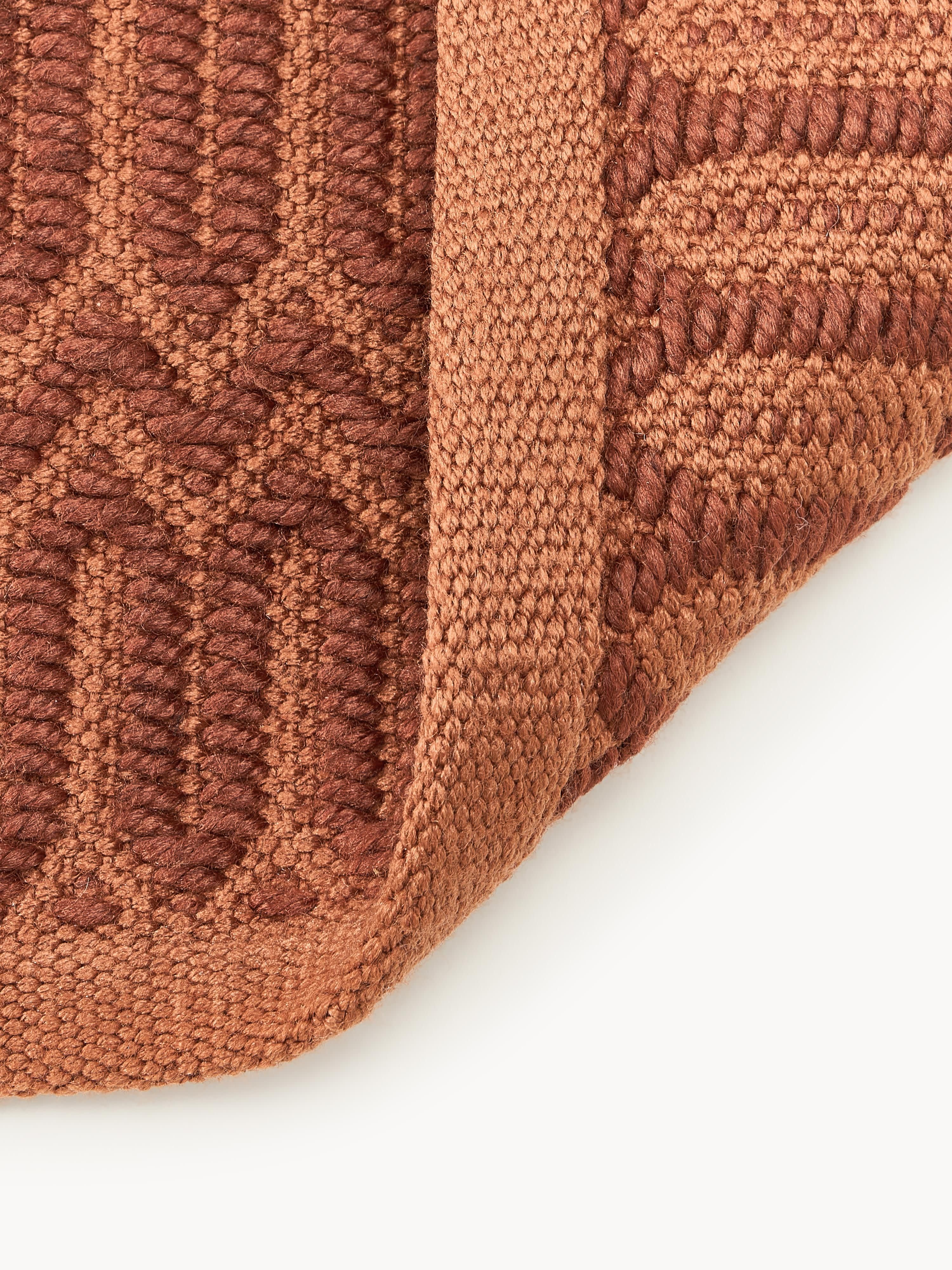 Handgeweven outdoor loper Rune met geometrisch patroon