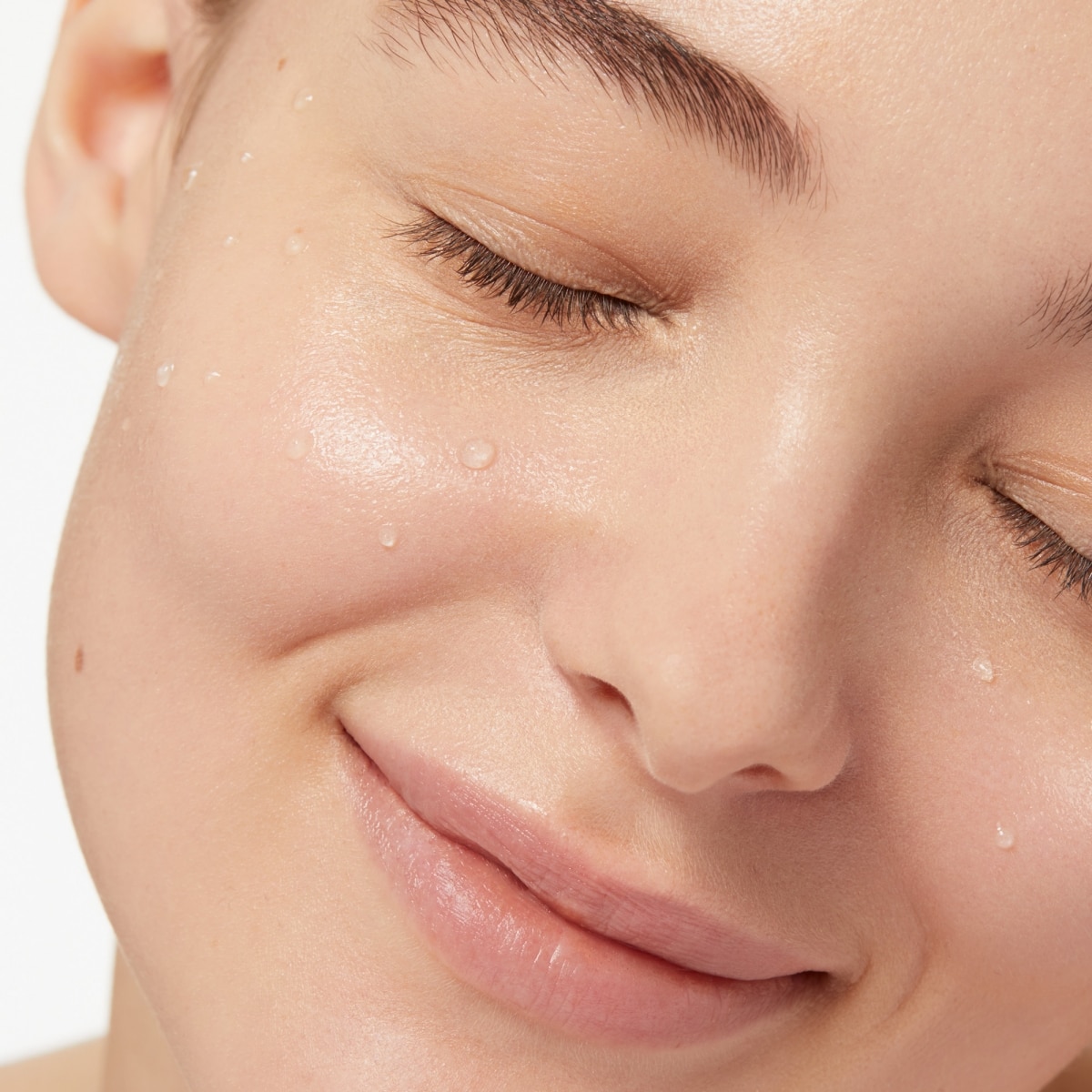 CLARINS Eau Micellaire Démaquillante Aux Extraits de Gentiane Jaune &  Mélisse des Alpes