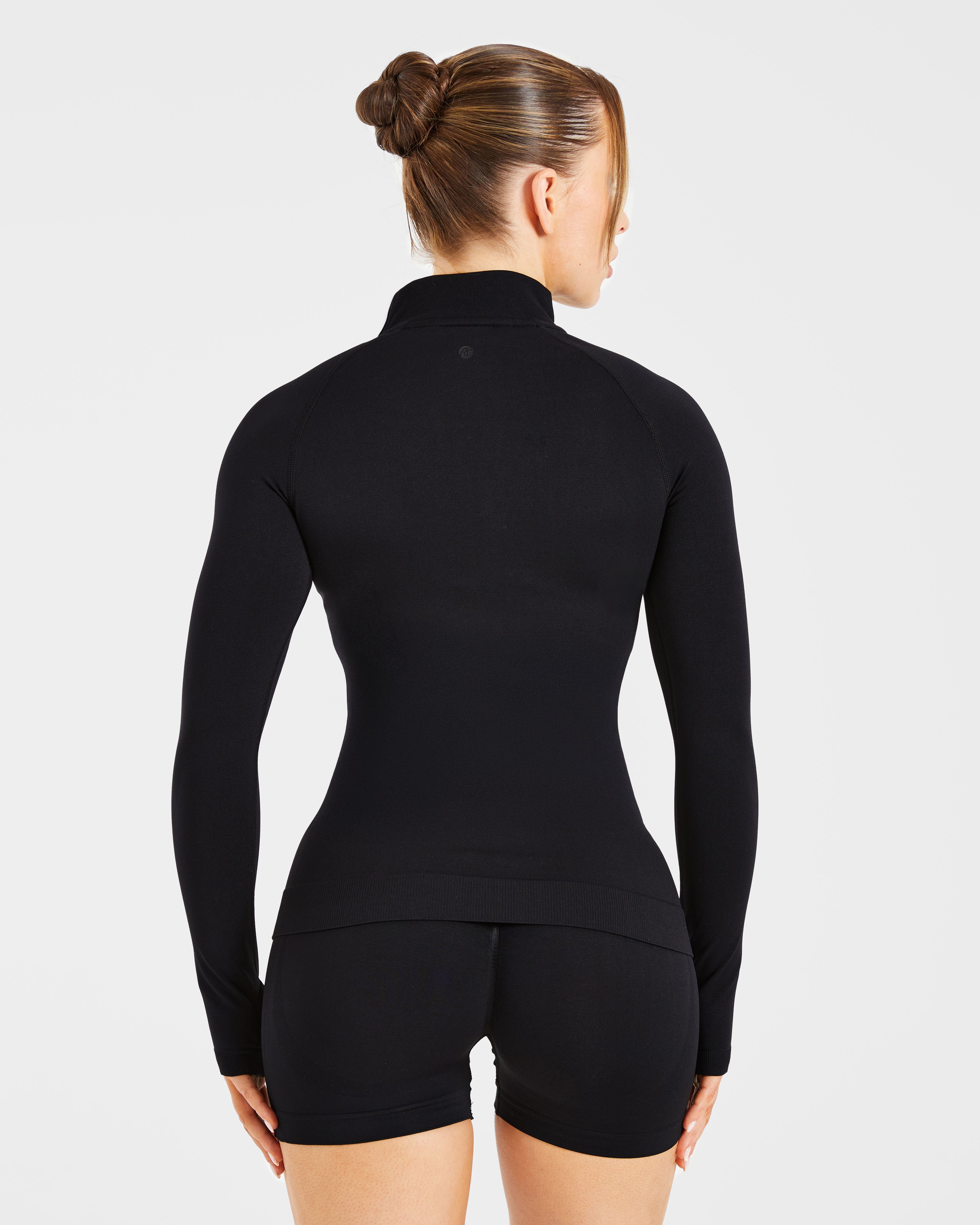 Essential Seamless 1/2 Zip Pullover