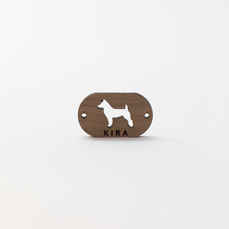 Pulseira de madeira personalizável com Jack Russell, preta.