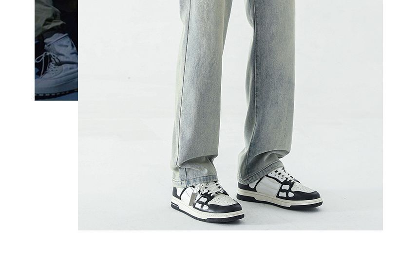 Deepwood - Mid Rise Wide Leg Jeans