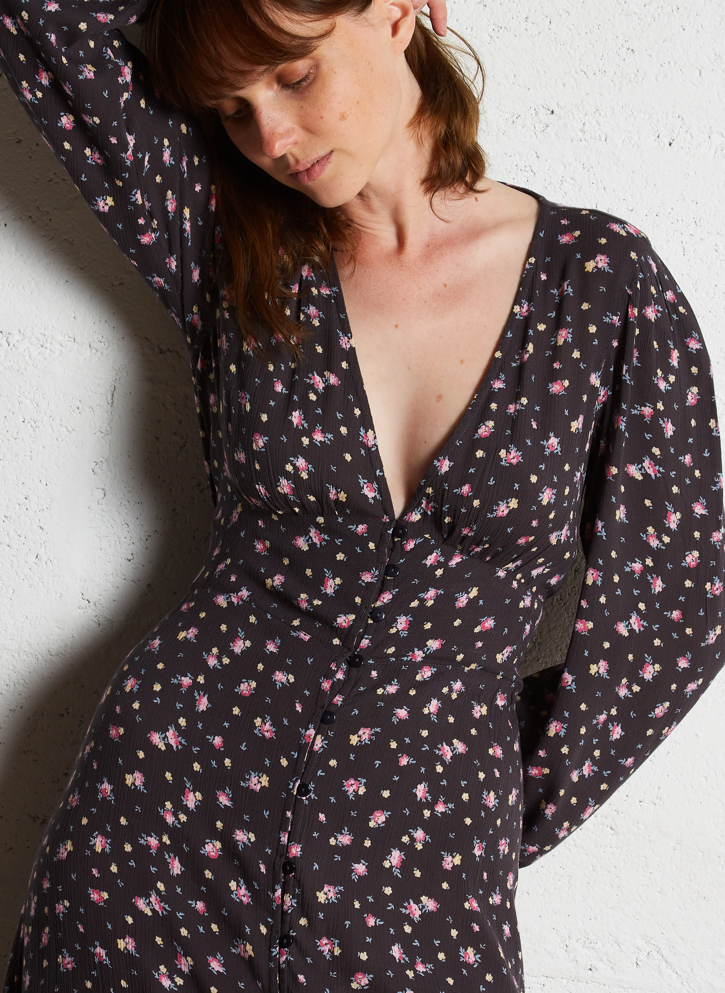 COOL NIGHT - Robe longue droite à col V | Noir