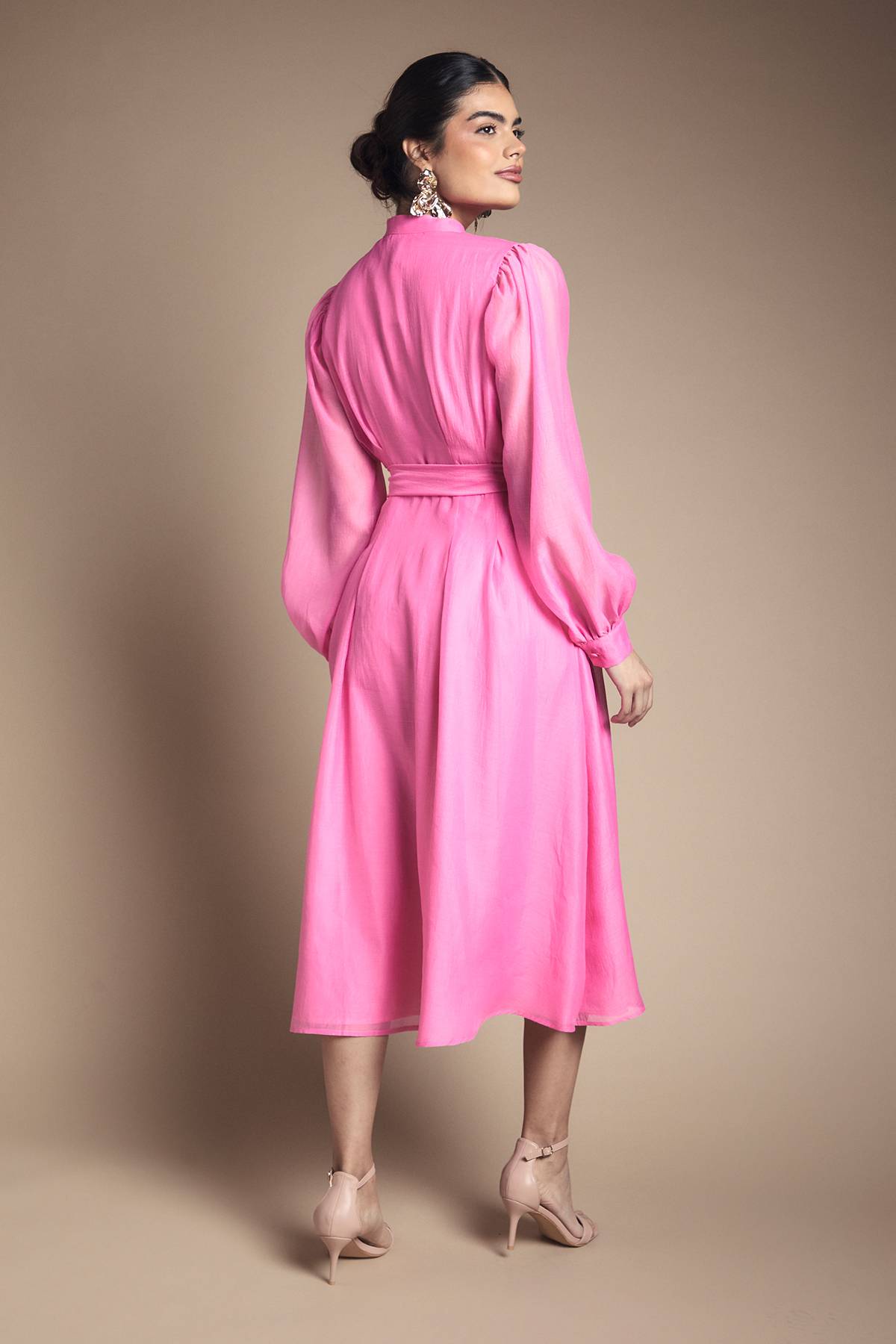 Wallis Robe Chemise Mi-Longue en Organza Texturé