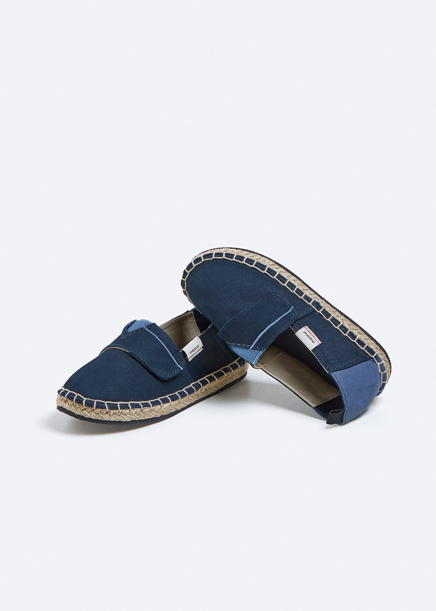 Espadrille infantil com fecho de velcro