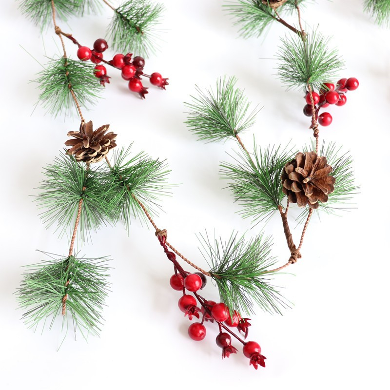 (180cm) Christmas Deko Kunstblumen Weihnachts Tannenzweige   Tannenzapfen Girlande - Grün / Rot