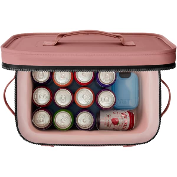 Glacière YETI HOPPER FLIP 18 SOFT COOLER SANDSTONE PINK