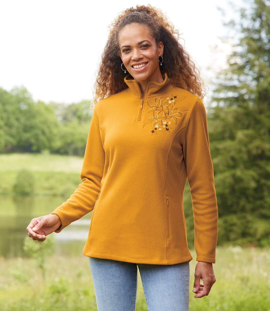 Pull Micropolaire Brodé