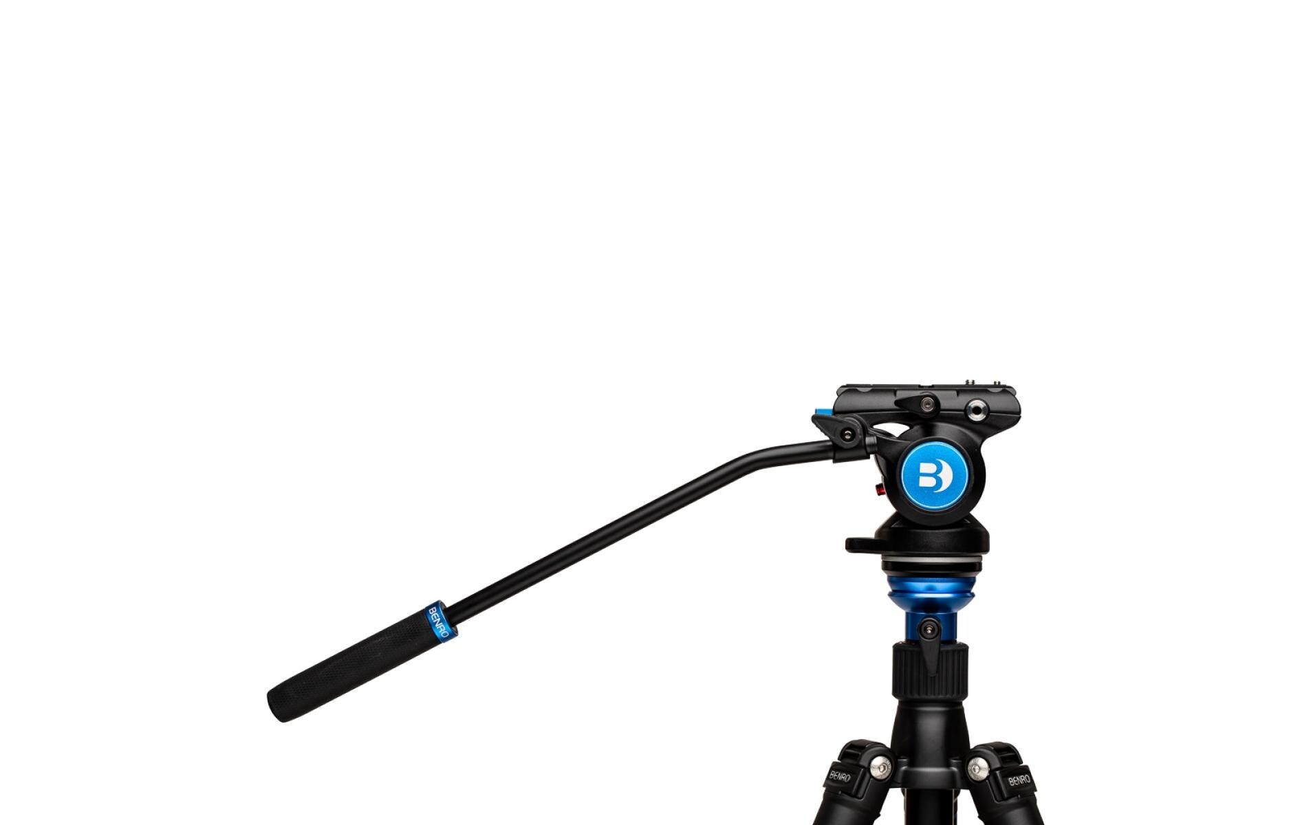 Videokopf S4PRO<br>Vielseitiger Videokopf für kompakte digitale Video- oder Systemkameras