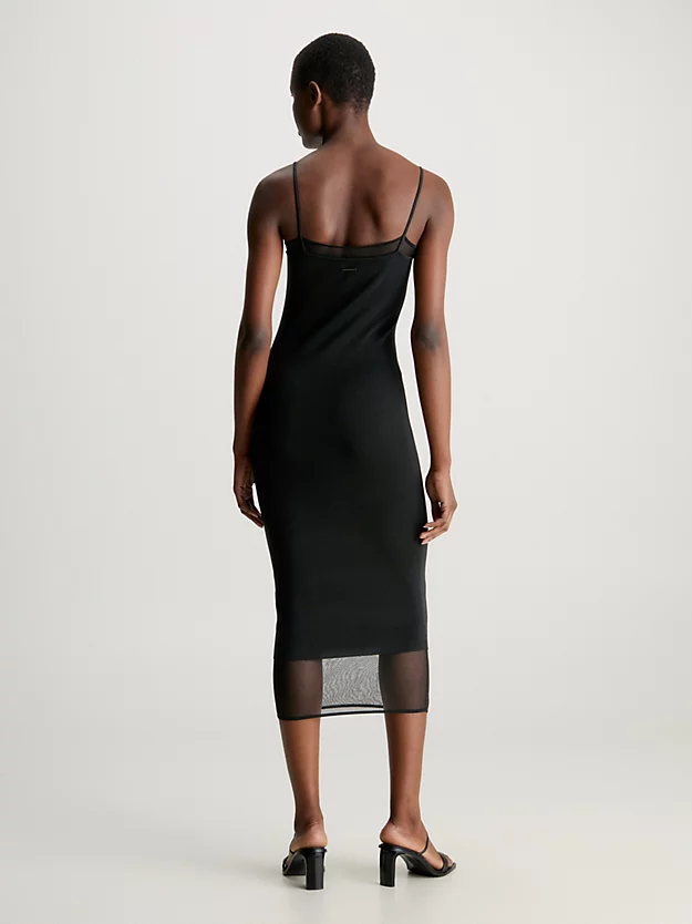 Vestido midi transparente com painéis