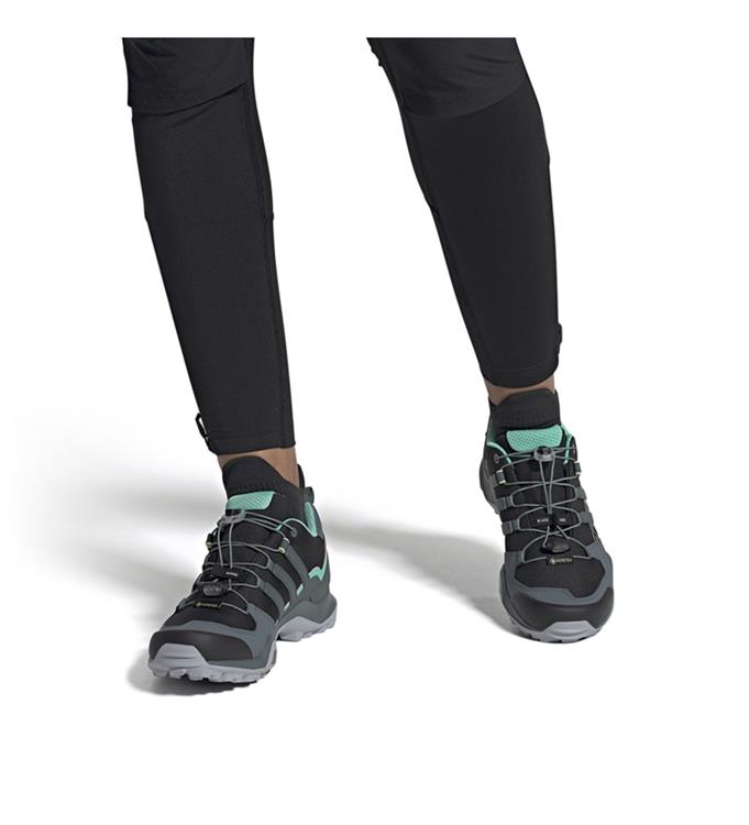 TERREX SWIFT R2 GTX W cblack/bluoxi/acimin