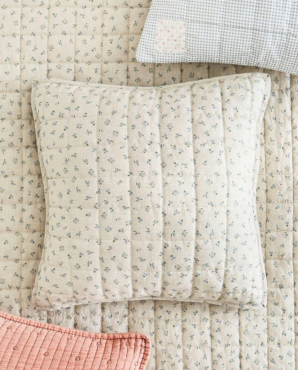CAPA DE ALMOFADA COM ESTAMPA FLORAL