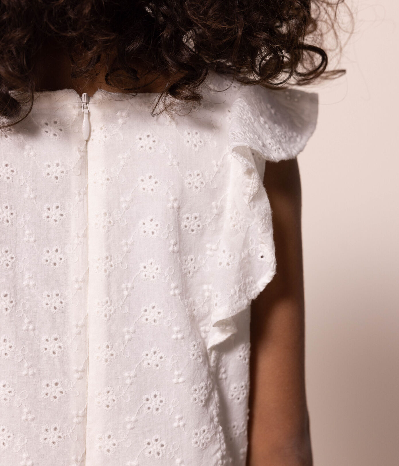 Robe en broderie anglaise enfant fille