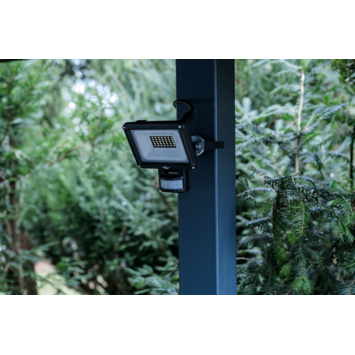 Brennenstuhl LED Straler Jaro 3060 2300Lm 20W  IP65 met bewegingsmelder