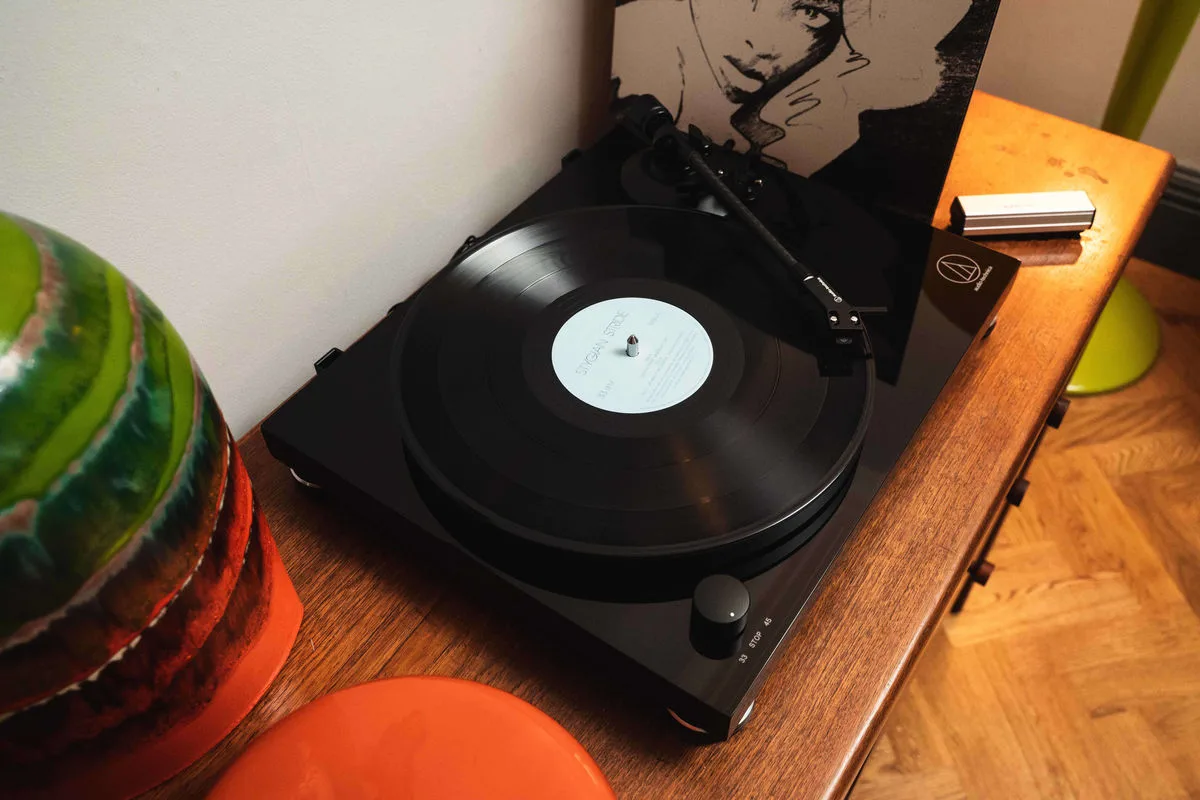 Audio Technica AT-LPW50PB Platines vinyle hi-fi