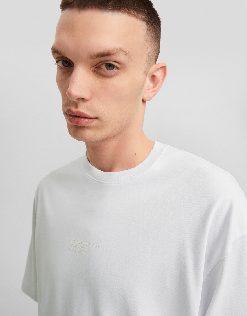 Camiseta oversized de manga curta estampada