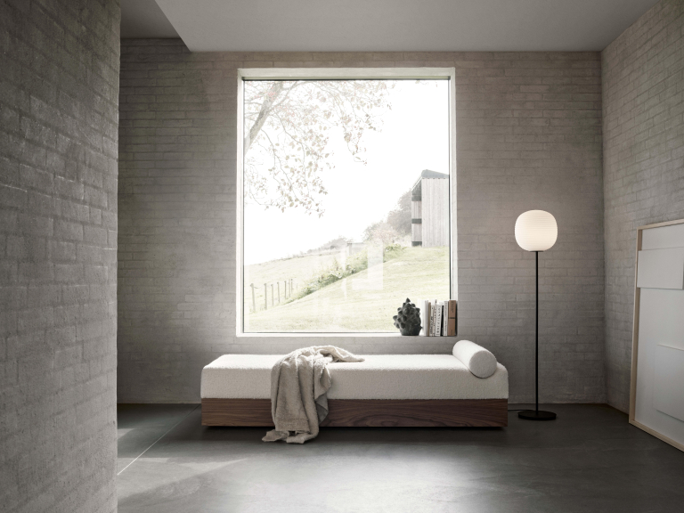 New Works Lantern vloerlamp