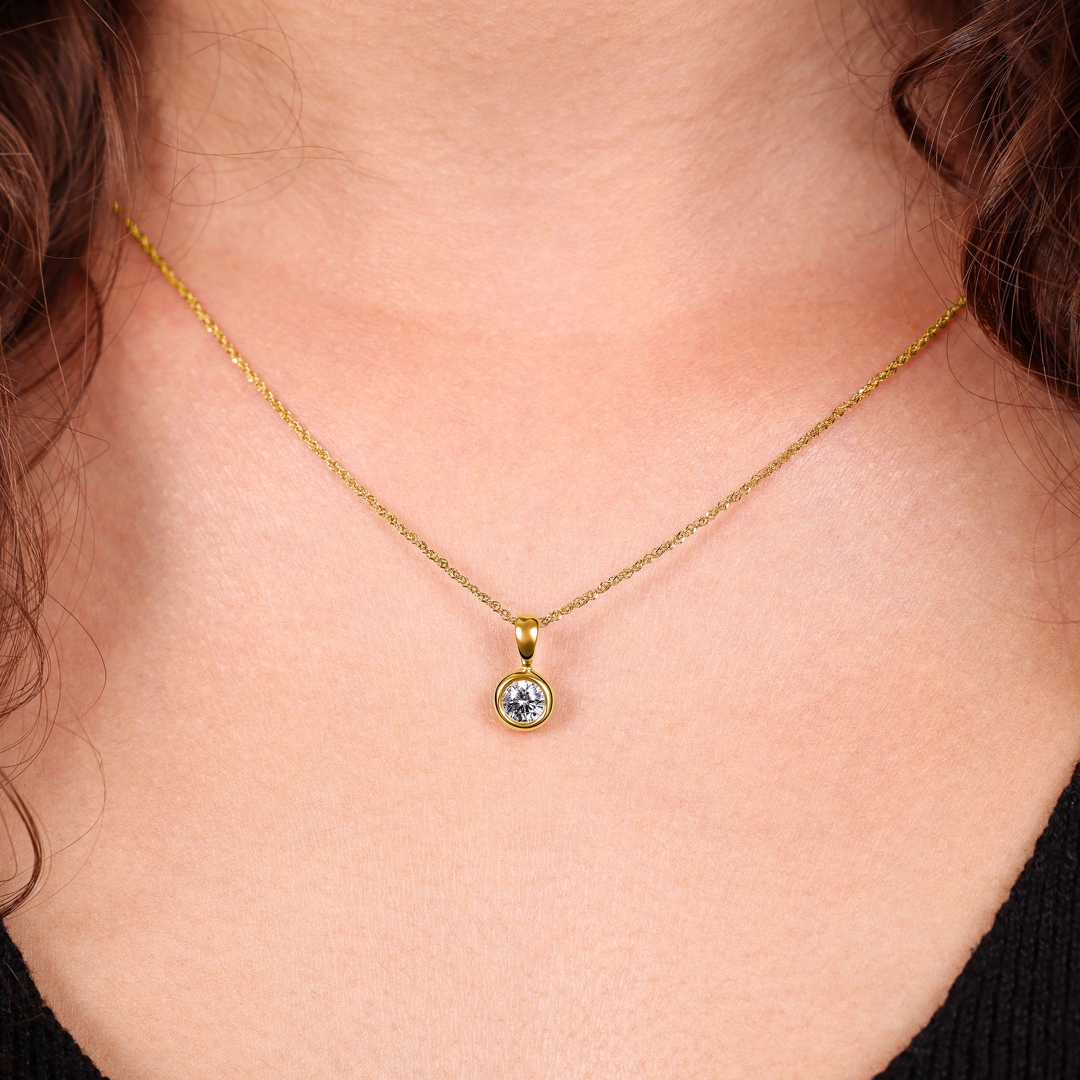 Anhänger Solitär 750/18 K Gelbgold mit Zirkonia Ø 6mm