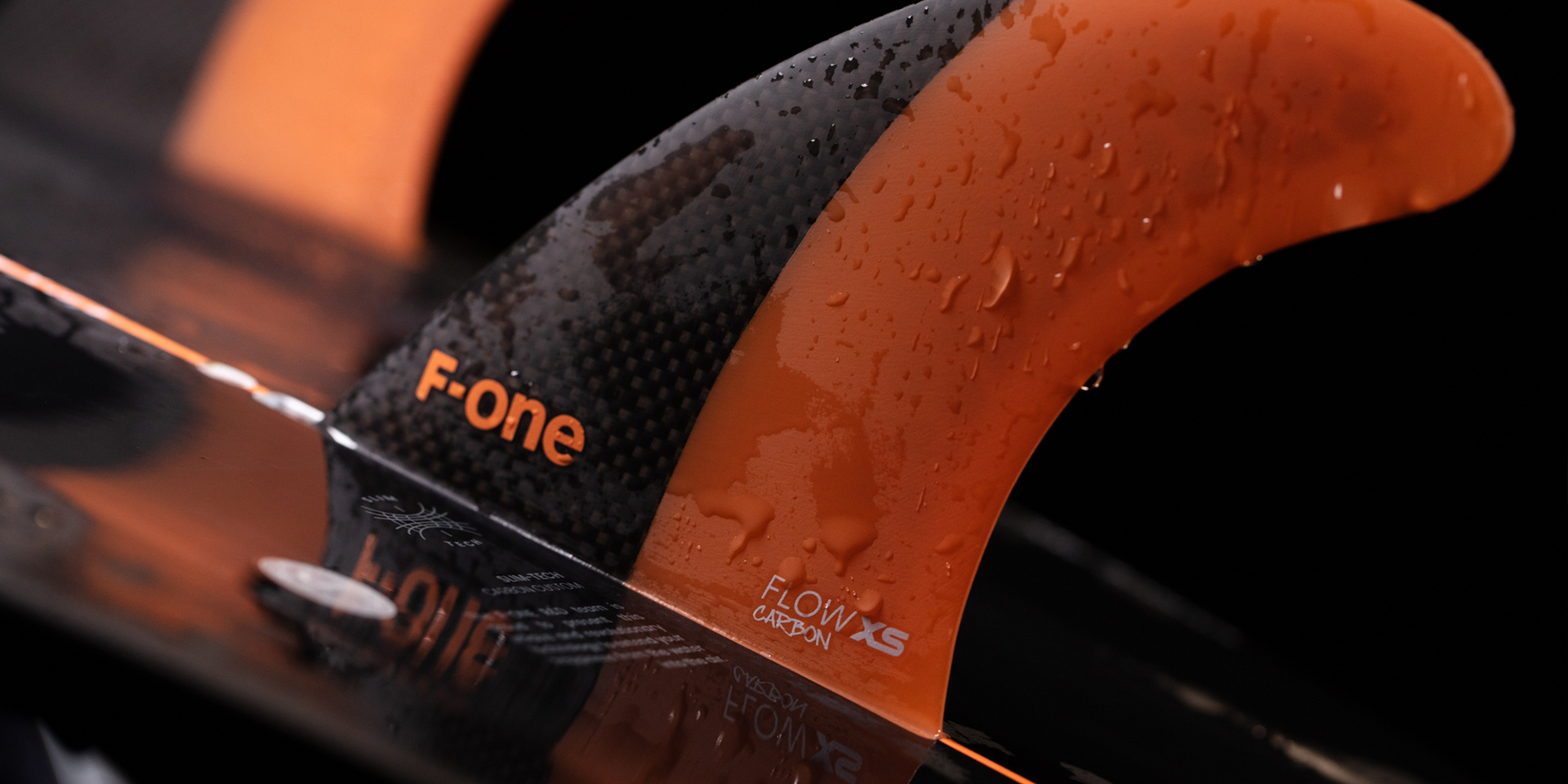 F.one Set Ailerons F-One Thruster - Flow M carbon