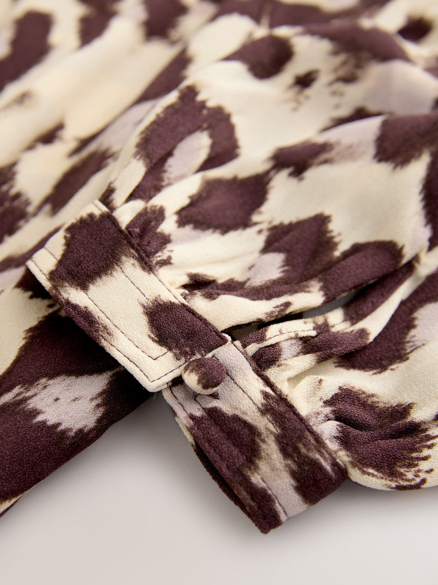 Roze dierenprint - Blouse met V-hals en lange mouwen