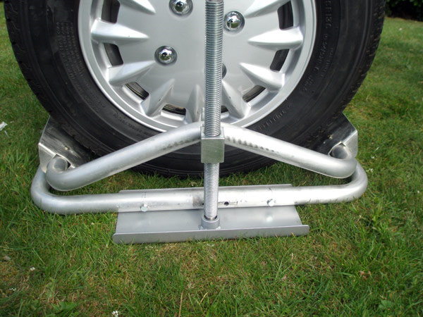 Milenco aluminium leveller