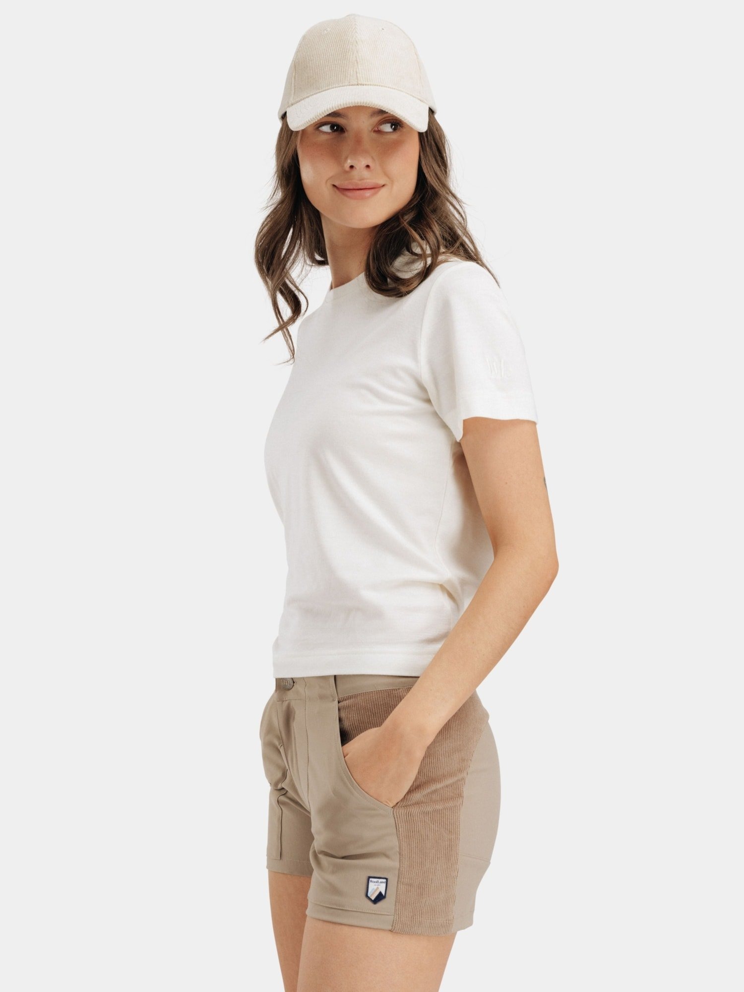 Romsdalseggen Kordfløyel Shorts Dame Driftwood