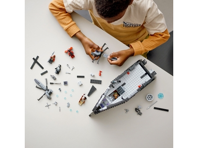 LEGO Black Panther: Oorlog op het water (76214)