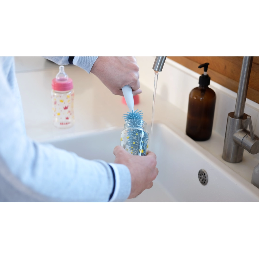 BEABA® Flaschenbürste mit Silikonborsten blaugrau