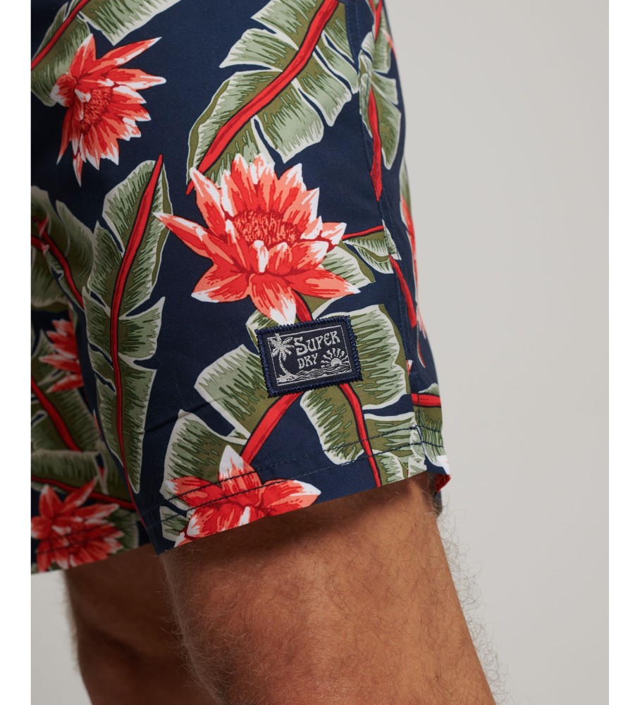 Maiô havaiano Superdry feito com material marinho reciclado