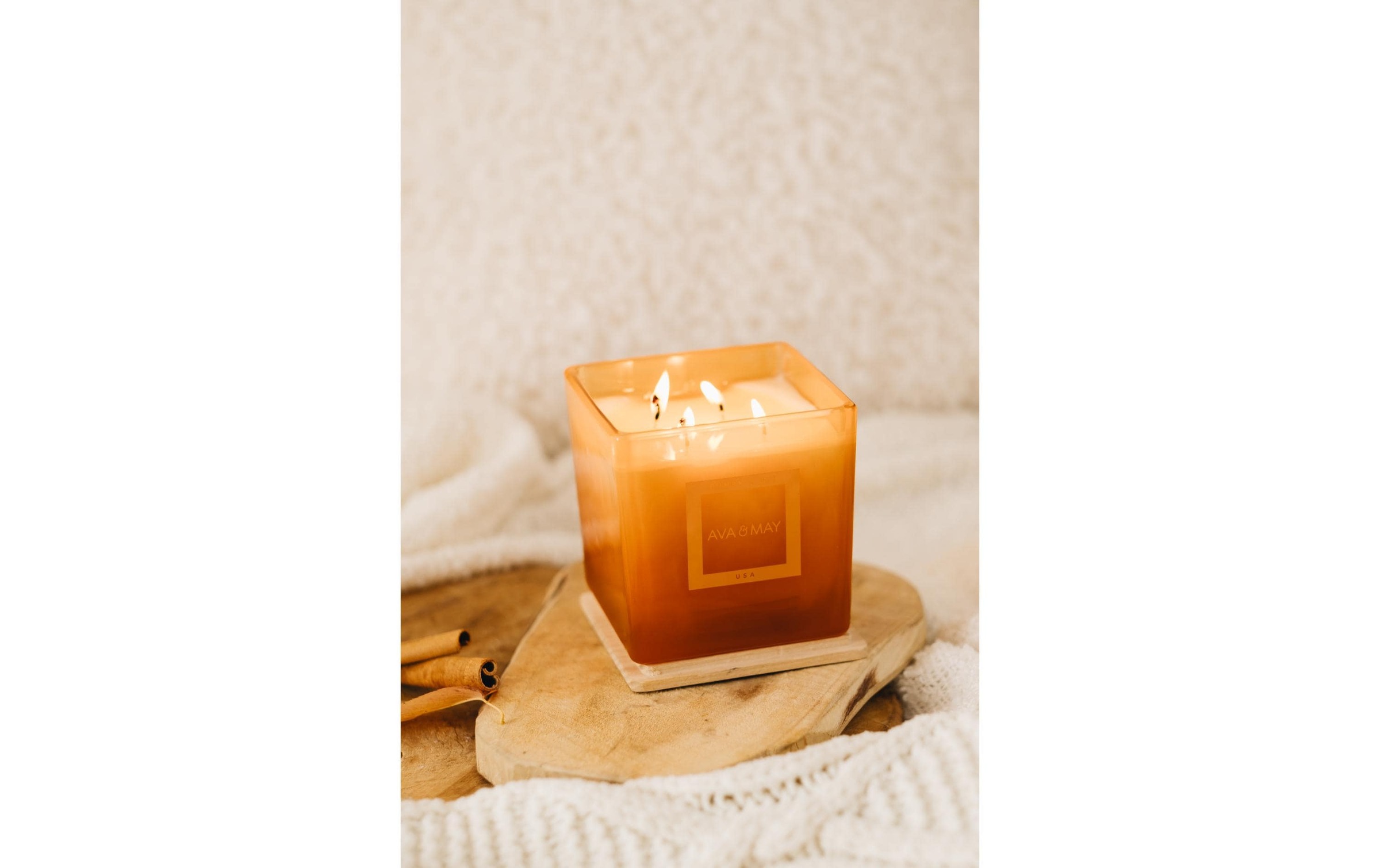 AVA & MAY Duftkerze »Pumpkin Pie, 550 g«