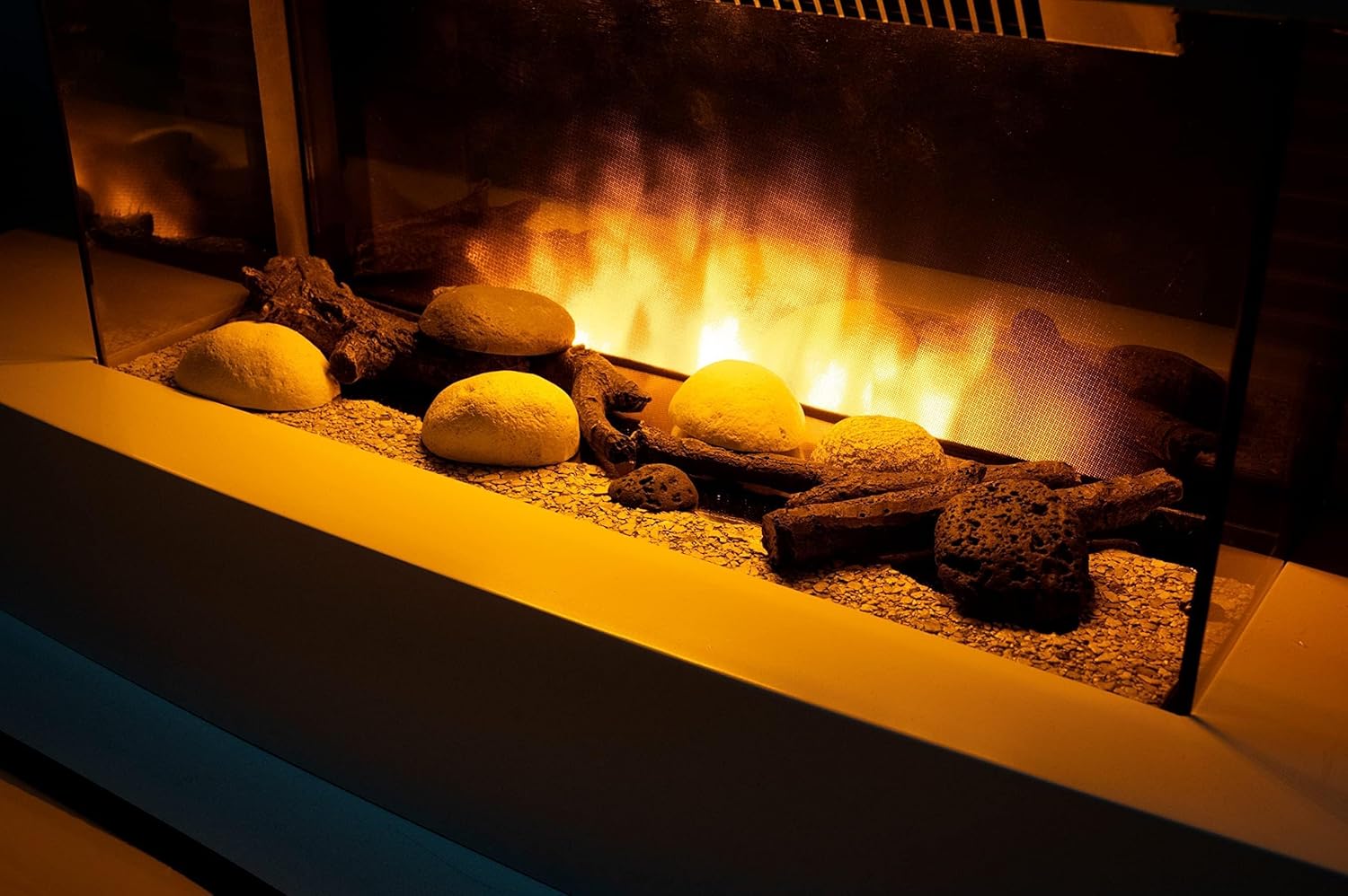 Elektrokamin - Toronto - 230V/2000W - Weiß - Kamin - mit Fernbedienung - LED-Flammeneffekt