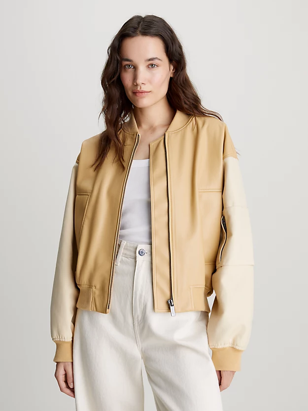 Jaqueta bomber de couro com modelagem relaxada