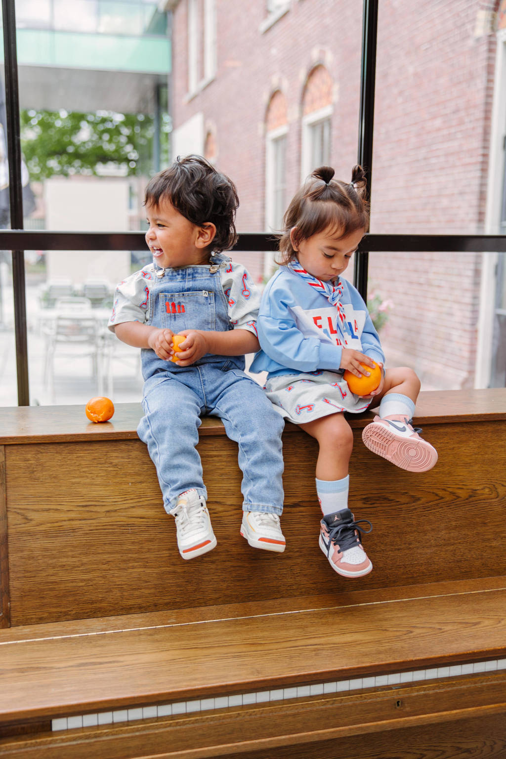 The New Chapter loose fit tuinbroek Jamie medium blue denim